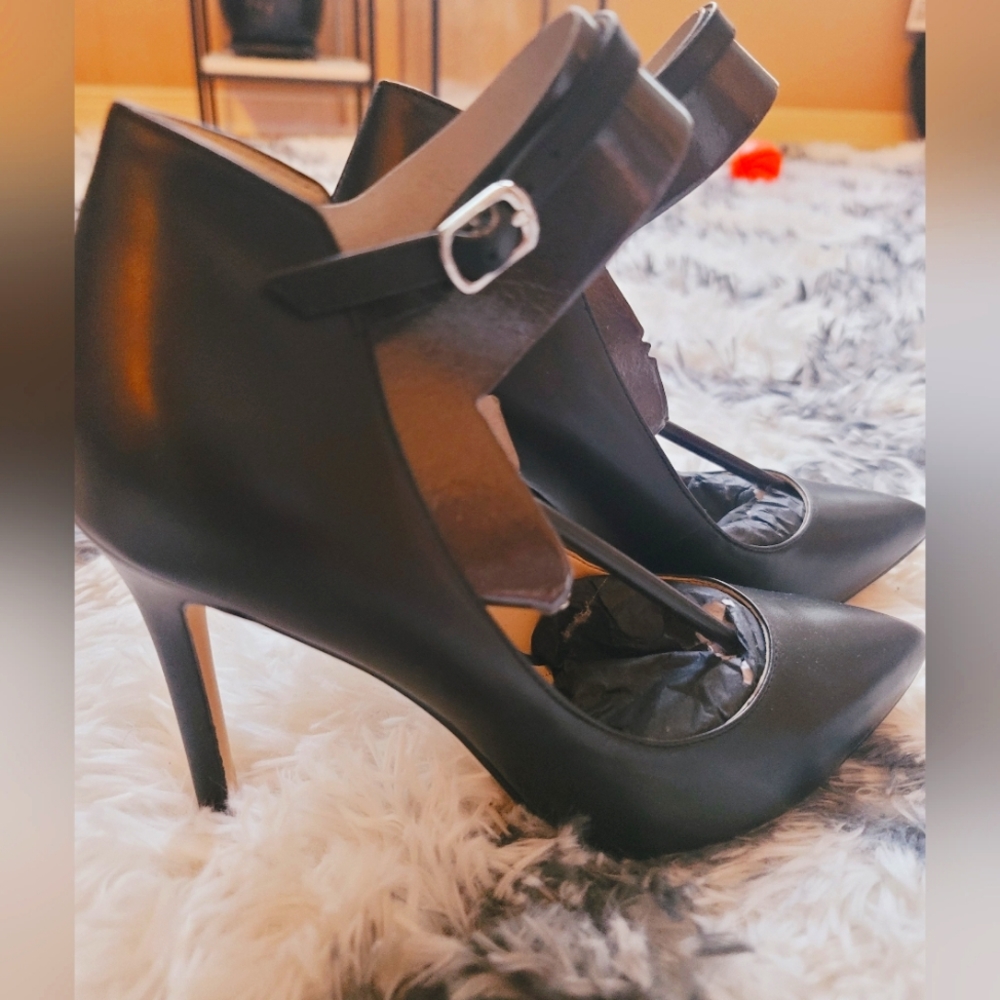 NINE WEST high heels 👠 😍!! Brand new.